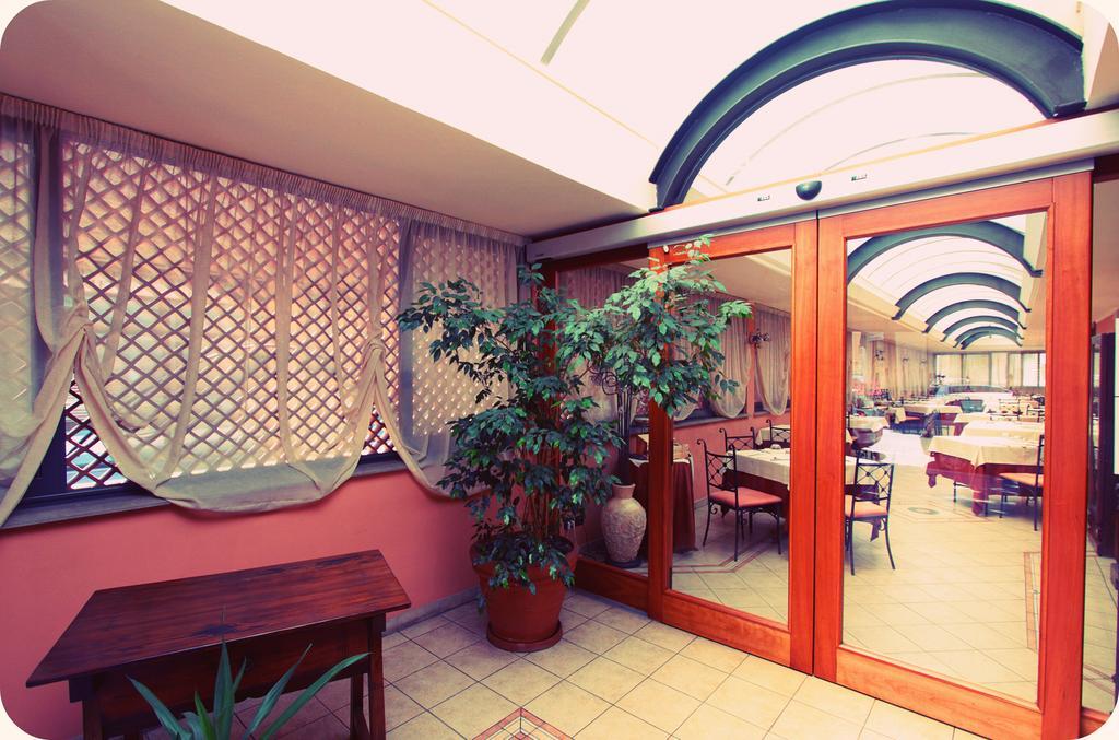 Hotel De Paris Terni Kültér fotó