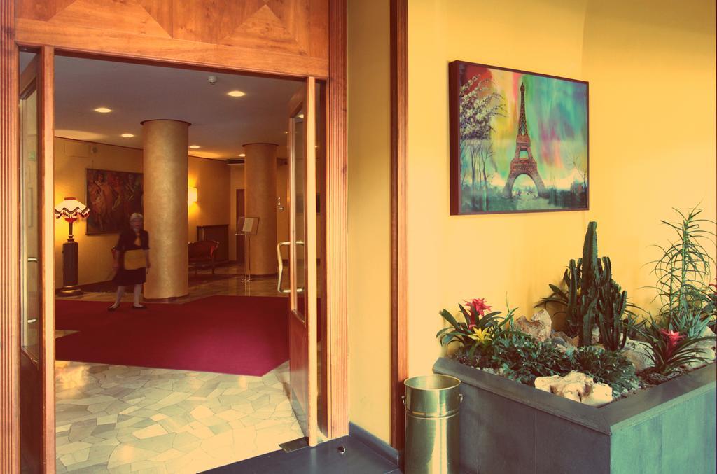 Hotel De Paris Terni Kültér fotó