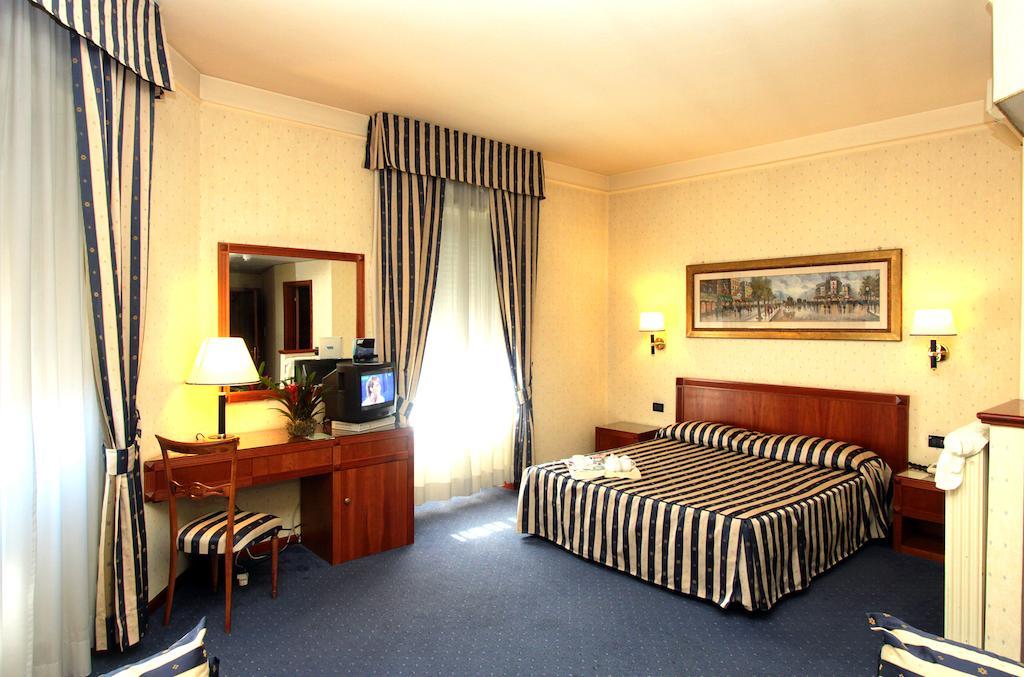 Hotel De Paris Terni Kültér fotó