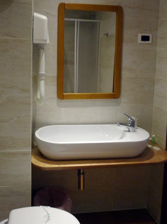 Hotel De Paris Terni Kültér fotó
